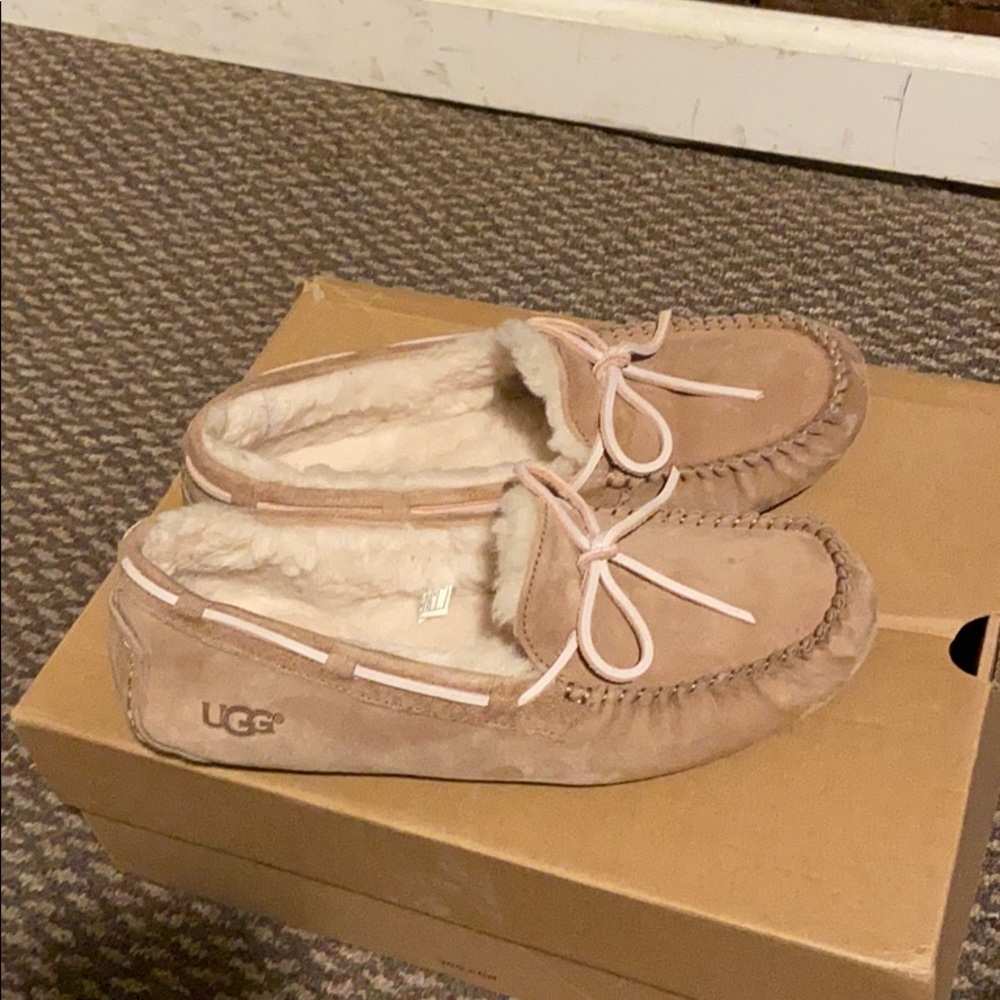 Ugg Dakota Slippers